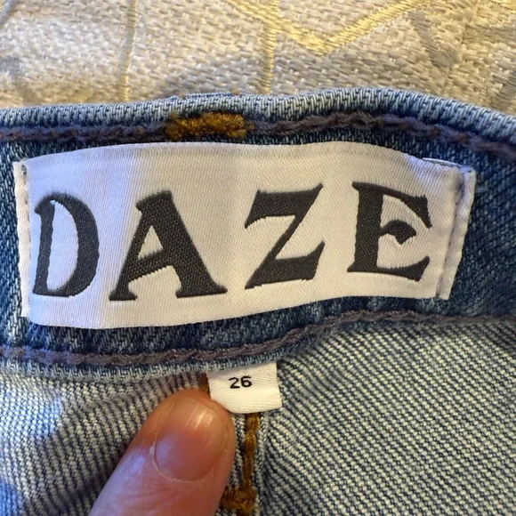 Daze Soho High Rise Ankle Flare - All Mine size 26 - Picture 4 of 5